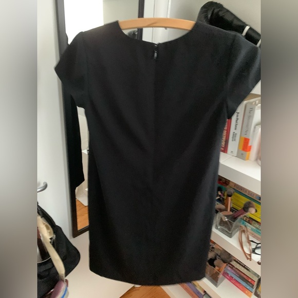 Aritzia Babaton Shift Mini Dress - Picture 6 of 7
